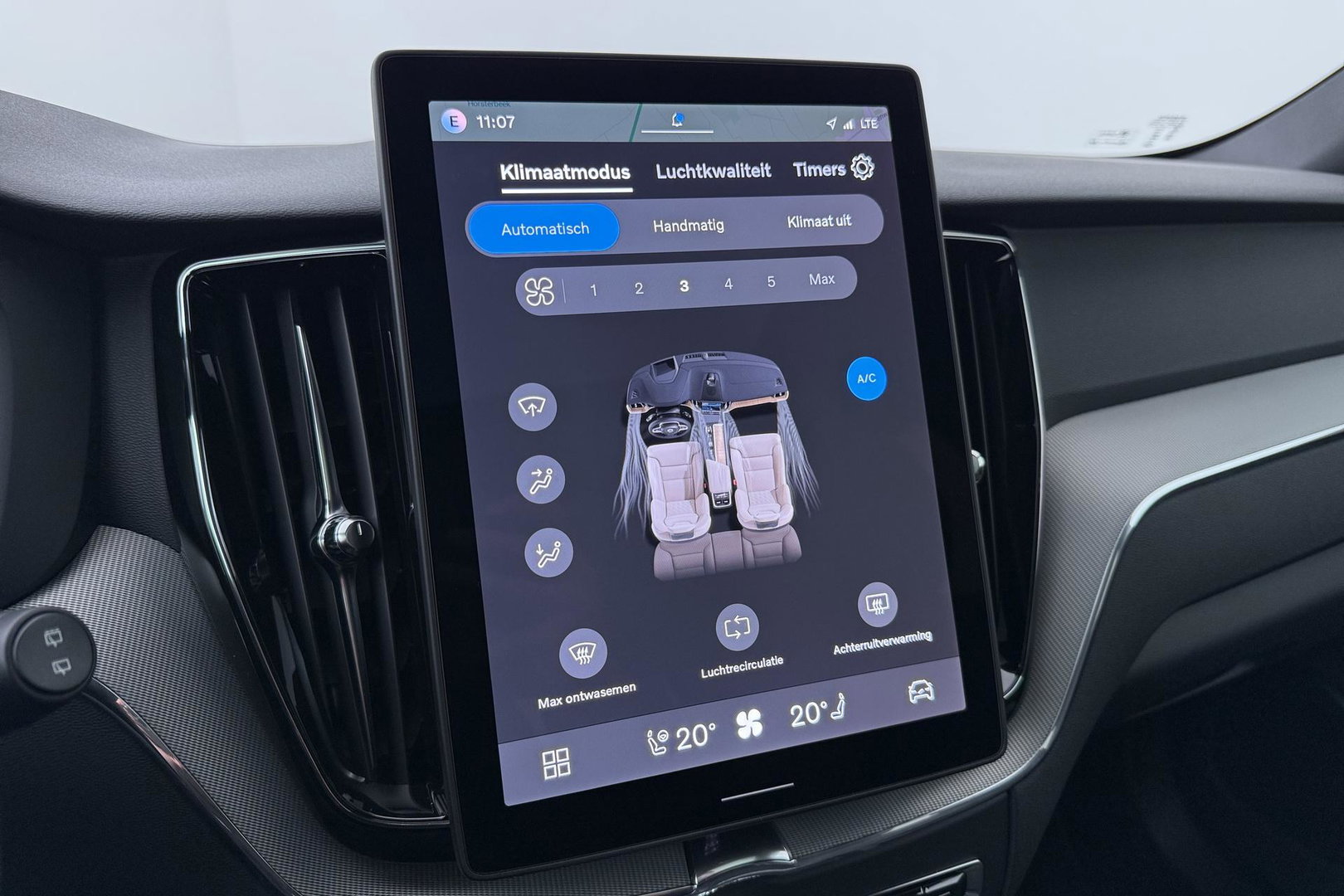 Volvo XC60 T6 Plus Black Edition | Harman/Kardon | Pilot Assist | Panoramadak | 360° Camera | Head-Up | Stoel+Stuurverwarming | 21 Inch