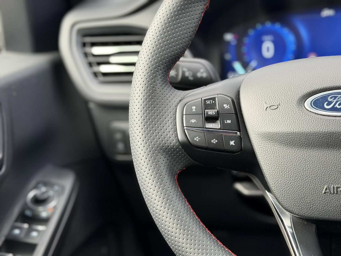 Ford Kuga 2.5 PHEV Graphite Tech Edition |Black Pack|B&O|ACC|Winter|360Cam|HUD|Trekhaak