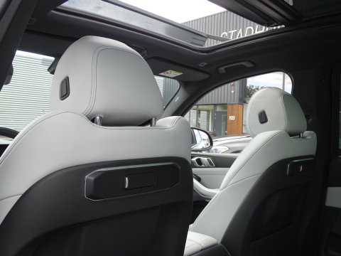 BMW X5 50e 490PK xDrive M-Sport / Individual / Skylounge / Harman Kardon