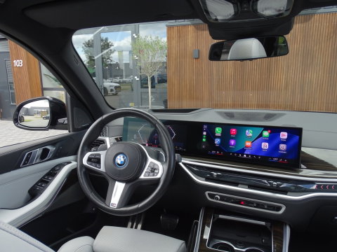 BMW X5 50e 490PK xDrive M-Sport / Individual / Skylounge / Harman Kardon