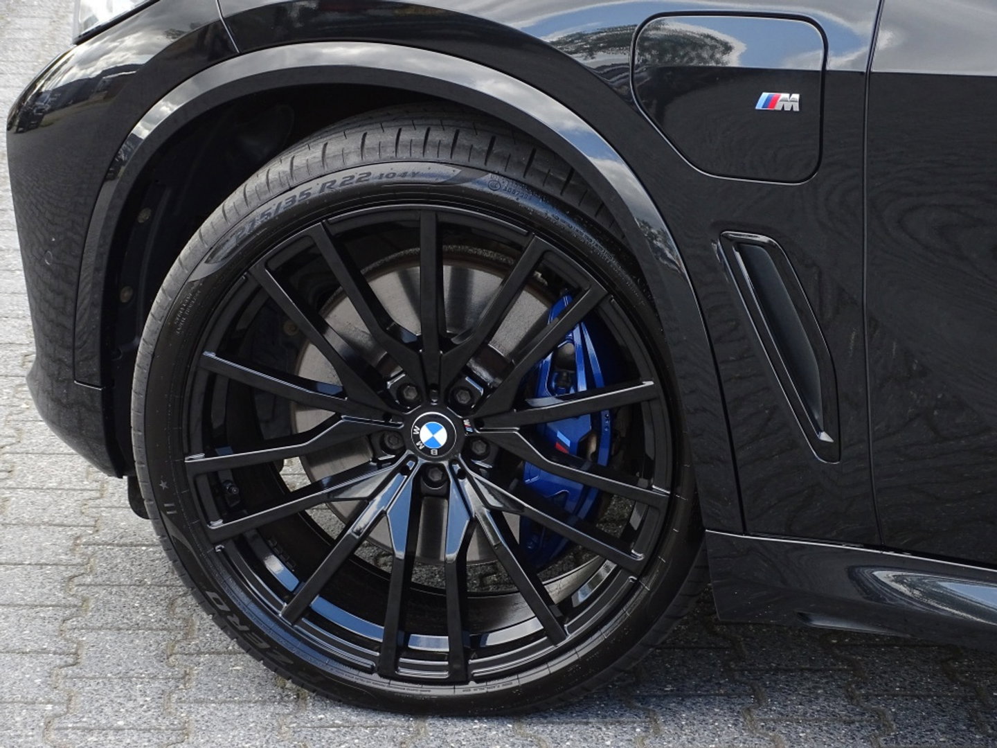 BMW X5 45e 394PK M-Sport Individual / Skylounge / Alcanatara / Laser / 360°