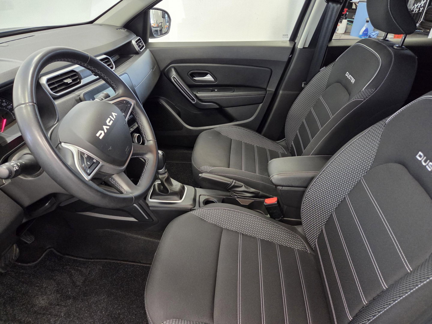 Dacia Duster 1.3 TCe 150 Journey Navigatie CruiseControl Trekhaak