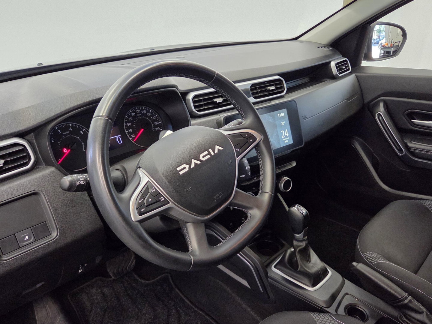 Dacia Duster 1.3 TCe 150 Journey Navigatie CruiseControl Trekhaak