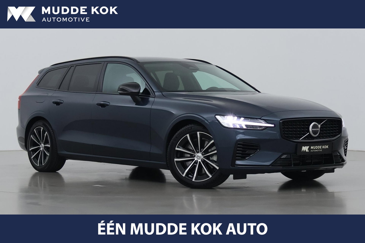Volvo V60 T8 Plus Dark | ACC | Harman/Kardon | Stoel+Stuurverwarming | Memory | Camera | Getint Glas | BLIS