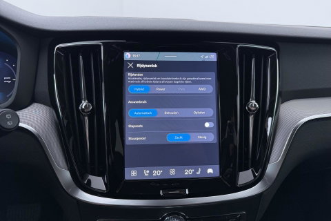 Volvo V60 T8 Plus Dark | ACC | Harman/Kardon | Stoel+Stuurverwarming | Memory | Camera | Getint Glas | BLIS