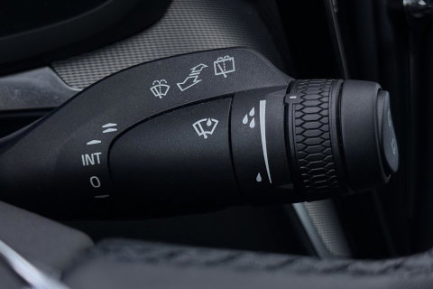 Volvo V60 T8 Plus Dark | ACC | Harman/Kardon | Stoel+Stuurverwarming | Memory | Camera | Getint Glas | BLIS