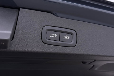 Volvo V60 T8 Plus Dark | ACC | Harman/Kardon | Stoel+Stuurverwarming | Memory | Camera | Getint Glas | BLIS