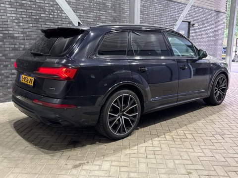 Audi Q7 60 TFSI e Quattro Competition | Luchtvering | Panoramadak | Head-Up | 22 inch