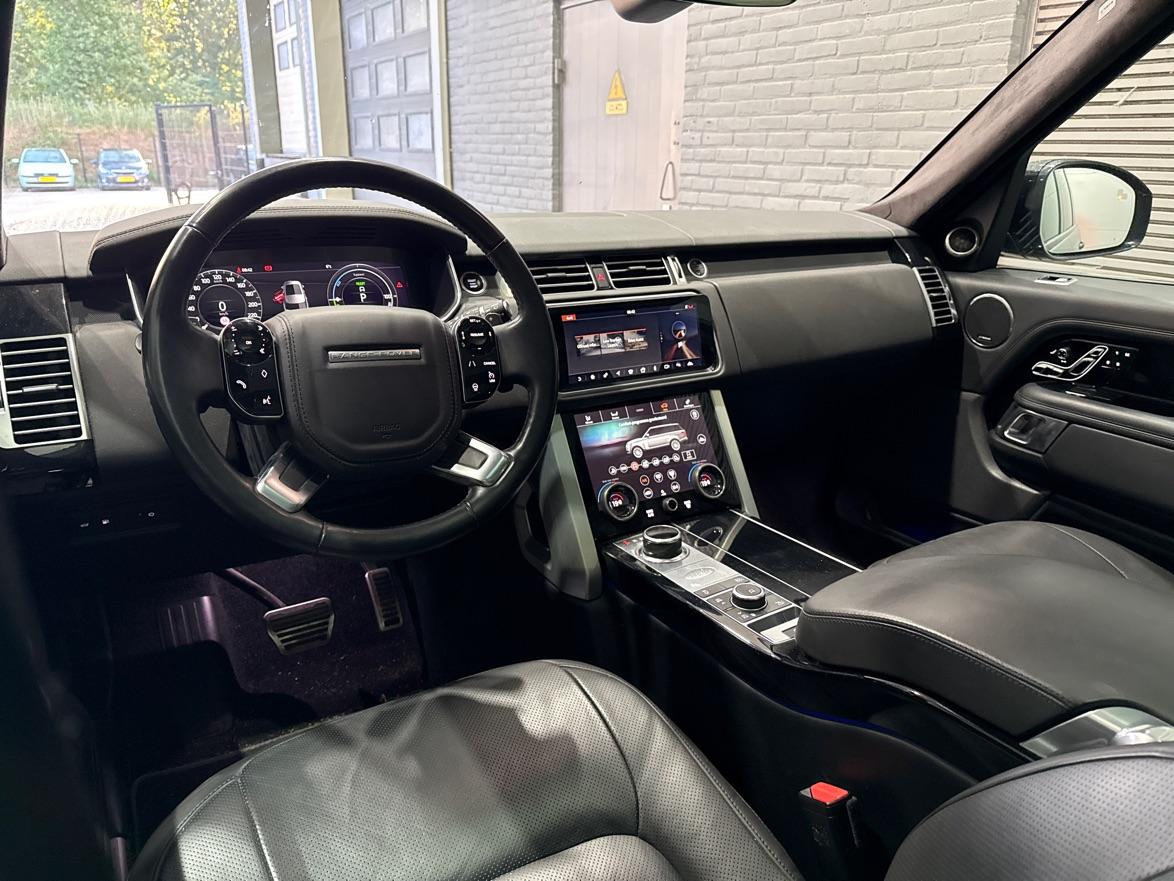 Land Rover Range Rover P400e Westminster | Panoramadak | Luchtvering | Leder | Meridian