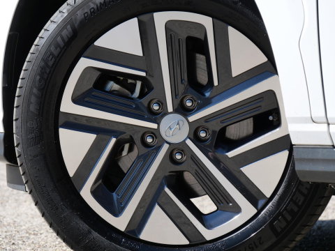 Hyundai KONA EV 64kWh PREMIUM/ LEER/ HEAD-UP/ BLINDSPOT/ SOH 98%