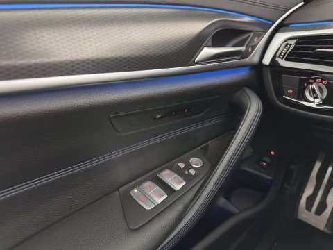 BMW 5 Serie Touring 530e xDrive Business Edition Plus M-Sportpack (Plug-in) {SoH-96%} (INCL.BTW) *PANO | HEAD-UP | LEATHER | FULL-LED | MEMORY-PACK | HARMAN/KARDON | BLINDSPOT | DIGI-COCKPIT | CAMERA | NAVI-FULLMAP | PRIVACY-GLASS | SHIFTPADDLES | ECC | PDC | 18''ALU