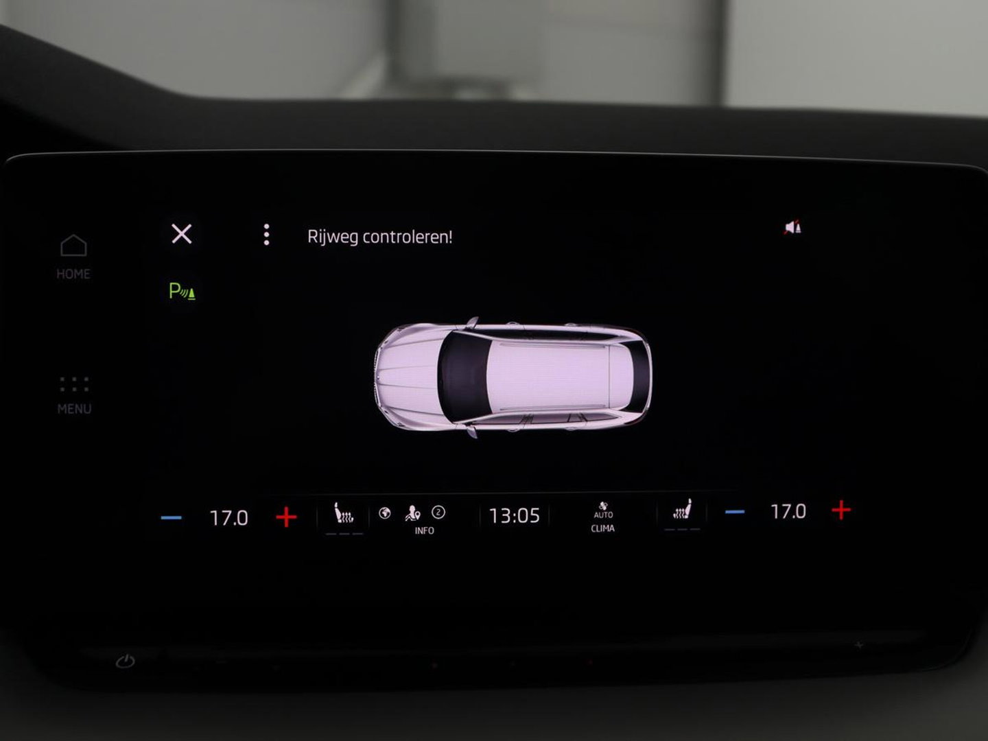 Škoda Octavia Combi1.5 e-TSI Sport Business | Stoelverwarming | Cruise control | Sfeerverlichting | Carplay | Navigatie | DAB | Park assist | Climate control | Trekhaak