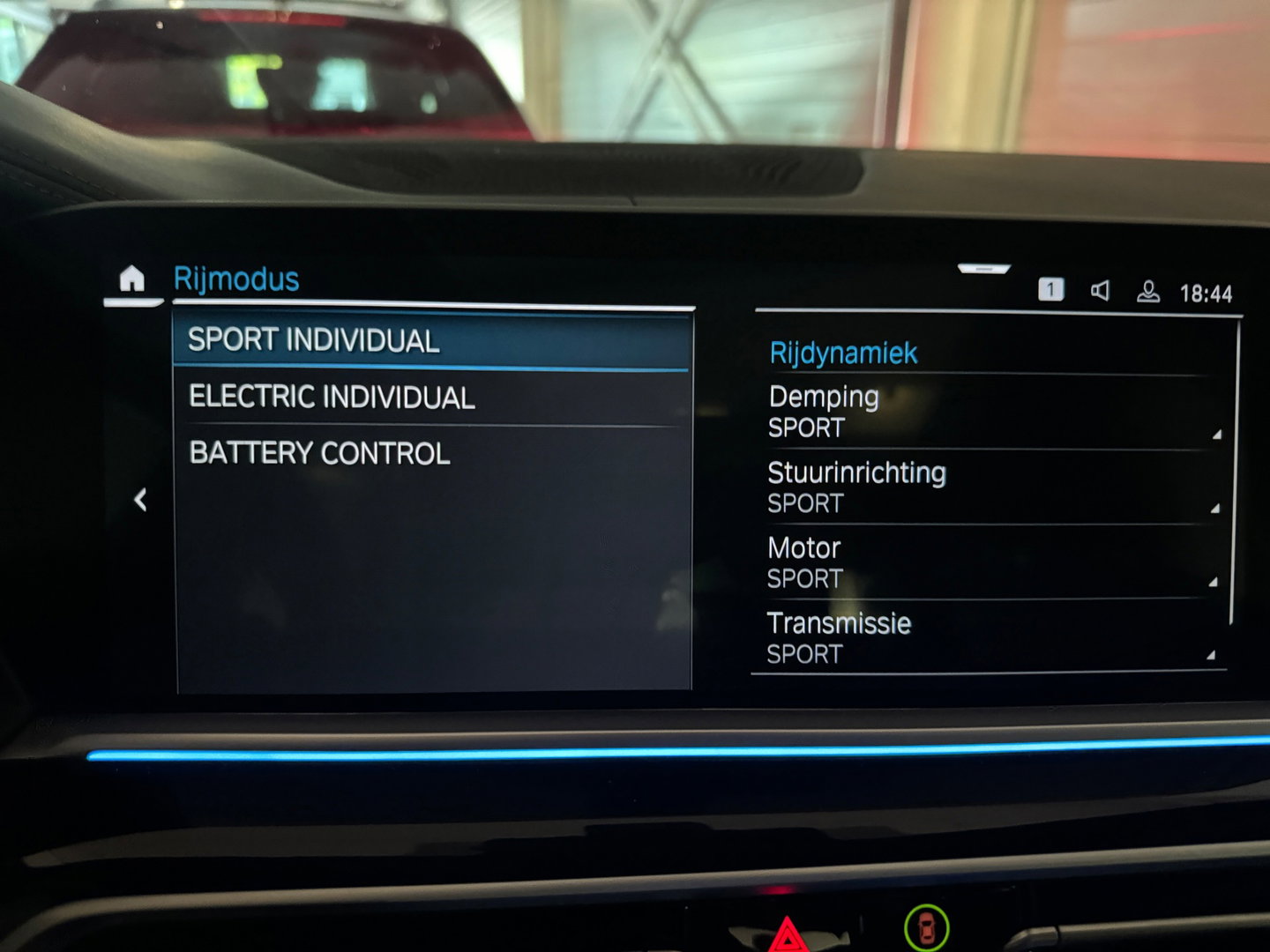 BMW X5 XDrive45e High Executive Pano|Softclose|Massage|BlindSpot|Sfeer