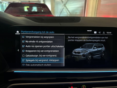 BMW X5 XDrive45e High Executive Pano|Softclose|Massage|BlindSpot|Sfeer