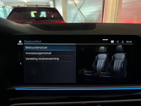 BMW X5 XDrive45e High Executive Pano|Softclose|Massage|BlindSpot|Sfeer