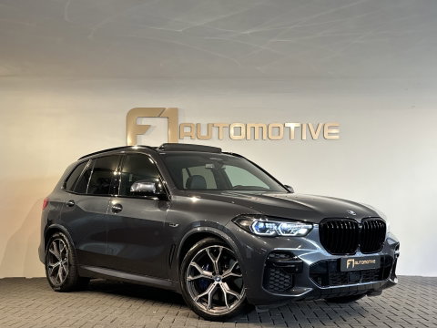BMW X5 XDrive45e High Executive Pano|Softclose|Massage|BlindSpot|Sfeer