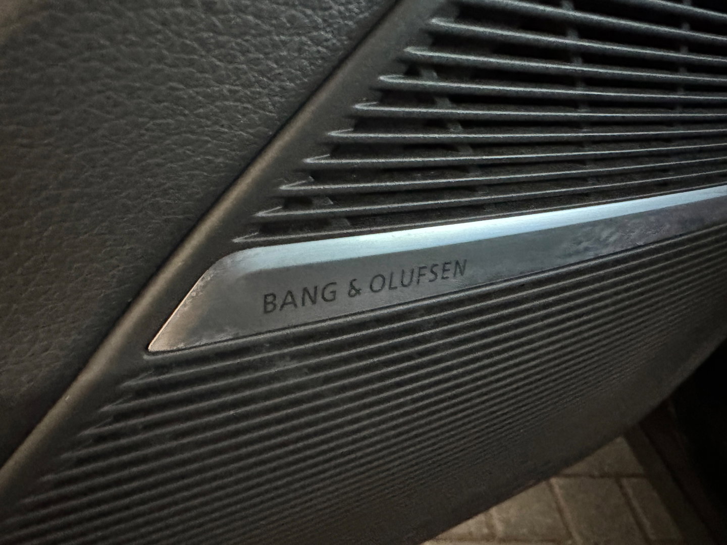 Audi Q8 55 TFSI e quattro S Line Pano|Memory|HuD|Softclose|B&O|ACC