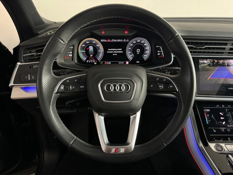 Audi Q7 55 TFSI e quattro Competition Pano|Trekhaak|Keyless|Matrix|Camera|Carplay
