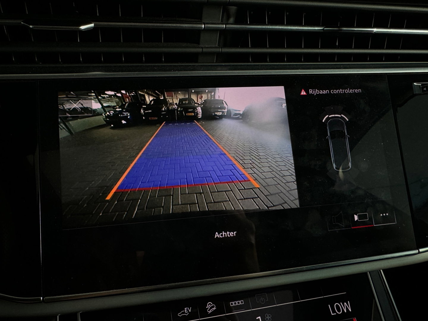 Audi Q7 55 TFSI e quattro Competition Pano|Trekhaak|Keyless|Matrix|Camera|Carplay