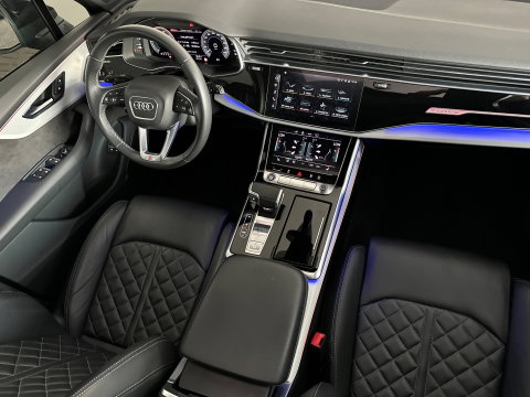 Audi Q7 55 TFSI e quattro Competition Pano|Trekhaak|Keyless|Matrix|Camera|Carplay