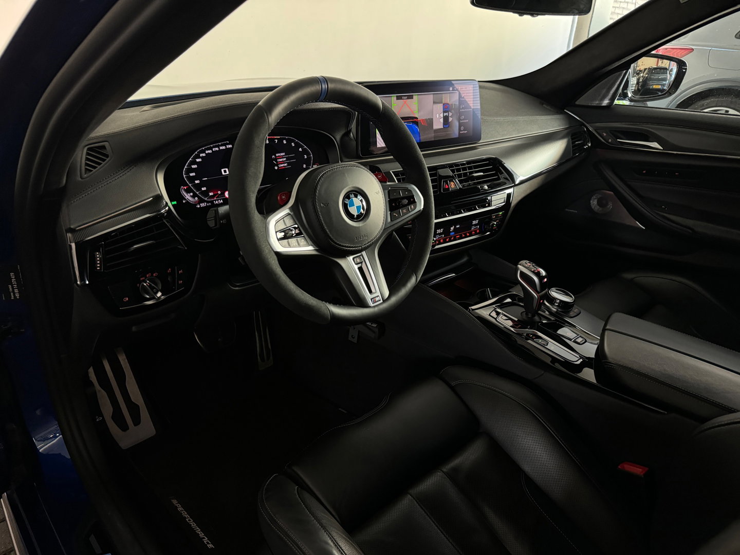 BMW 5 Serie M5 Competition Akra|Carbon|Ceramic|Softclose|B&W|HuD