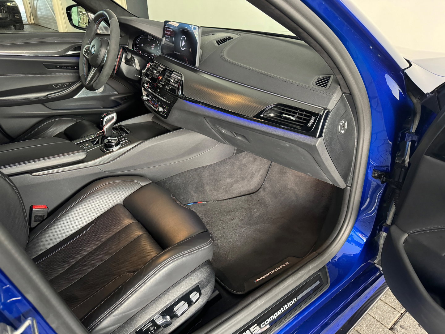 BMW 5 Serie M5 Competition Akra|Carbon|Ceramic|Softclose|B&W|HuD