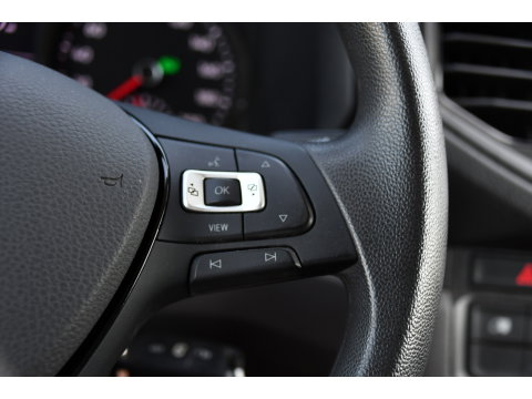 Volkswagen Crafter 35 2.0 TDI L3H3 RWD Black Edition Camera, Adaptieve Cruise, 3500kg Trekhaak, Automaat, LED, Geveerde stoel, 164pk, Massage stoel, Uniek!