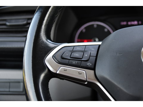 Volkswagen Transporter 2.0 TDI L1H1 30 Black Edition Camera, Cruise, Caprlay, 150pk, automaat, Multimedia, Trekhaak, Sensoren, Laadruimte betimmering, Uniek!