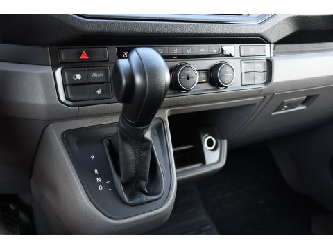 MAN TGE 3.180 35 2.0 L3H2 4x4 Black Edition Camera, Cruise, Carplay, LED, 177pk, Stoelverwarming, Multimedia, Automaat, Sensoren, Trekhaak, Uniek!