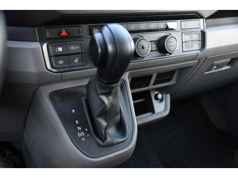MAN TGE 3.180 35 2.0 L3H3 Black Edition Adaptieve Cruise, Camera, Carplay, LED, Stoelverwarming, Massage stoel, Trekhaak, 177pk, Automaat, Uniek!