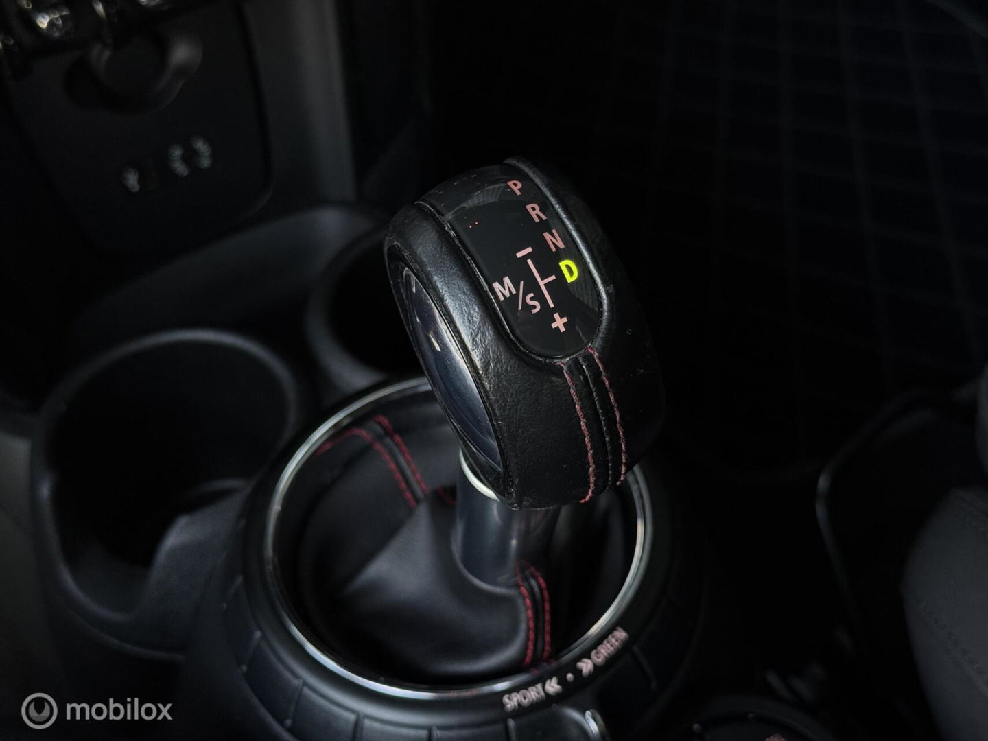 MINI 3-Deurs 2.0 John Cooper Works Chili | Automaat | LED | 231 PK