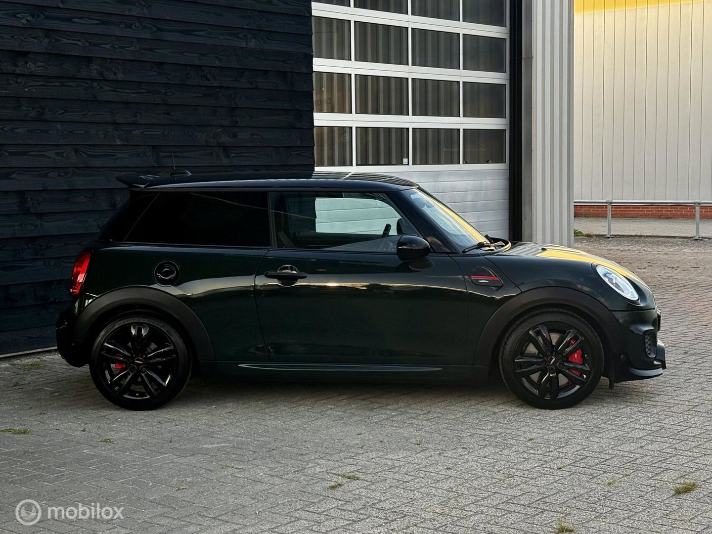 MINI 3-Deurs 2.0 John Cooper Works Chili | Automaat | LED | 231 PK