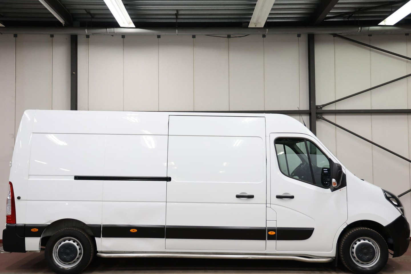 Opel Movano 2.3 Turbo L3H2 POST NL SCHAPPEN