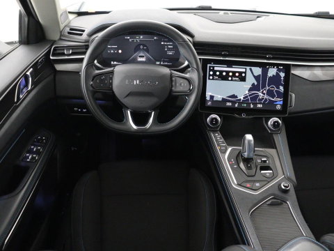 Lynk & Co 01 1.5 | SOH 88,3% | Panoramadak | Trekhaak | 360 Camera | Adaptive cruise | Climate control | Carplay | DAB+ | Bluetooth | Stoelverwarming | Sfeerverlichting | Park assist | Lane assist | Infinity audio | Rijstrookwissel waarschuwing