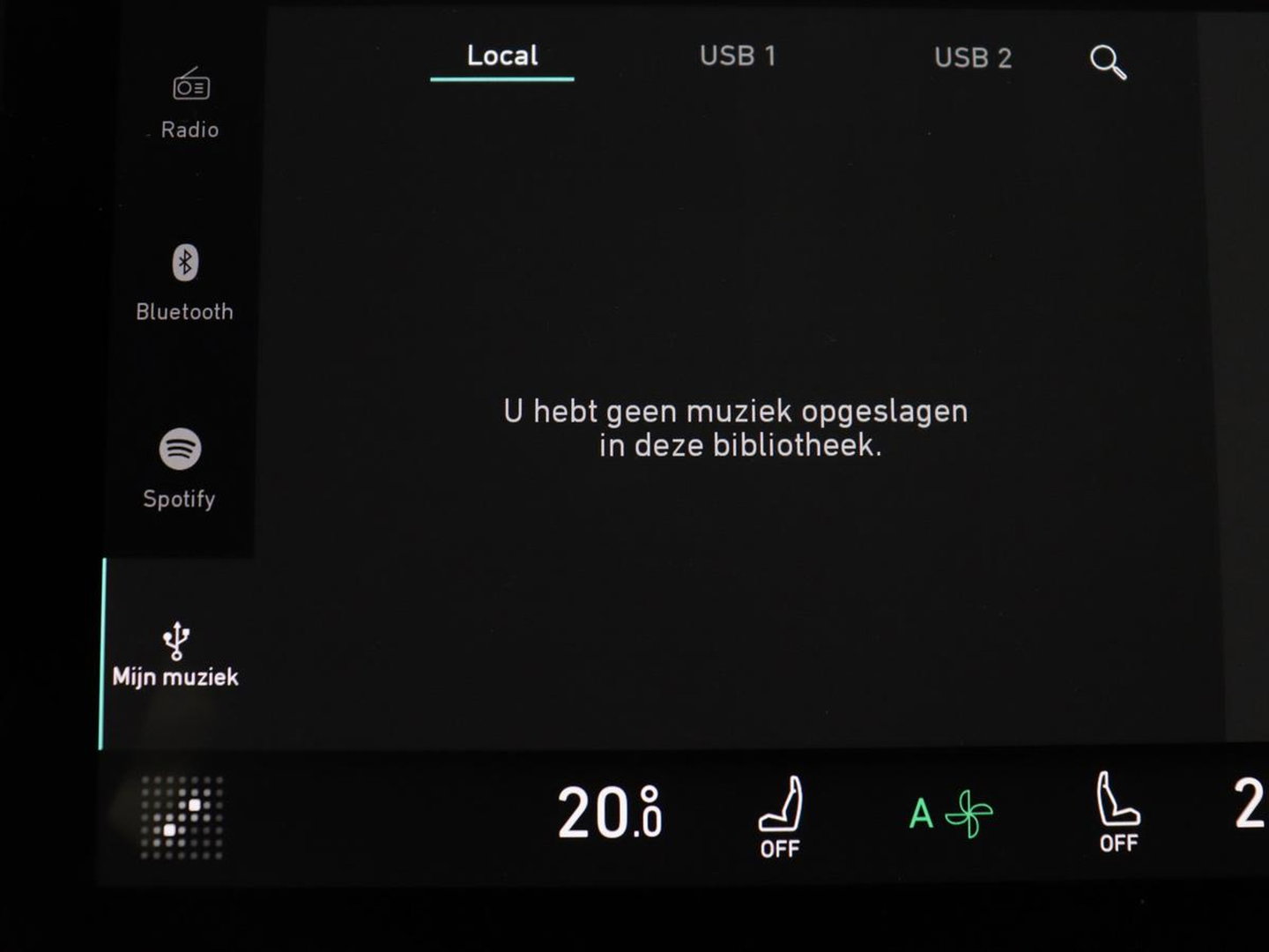 Lynk & Co 01 1.5 | SOH 88,3% | Panoramadak | Trekhaak | 360 Camera | Adaptive cruise | Climate control | Carplay | DAB+ | Bluetooth | Stoelverwarming | Sfeerverlichting | Park assist | Lane assist | Infinity audio | Rijstrookwissel waarschuwing
