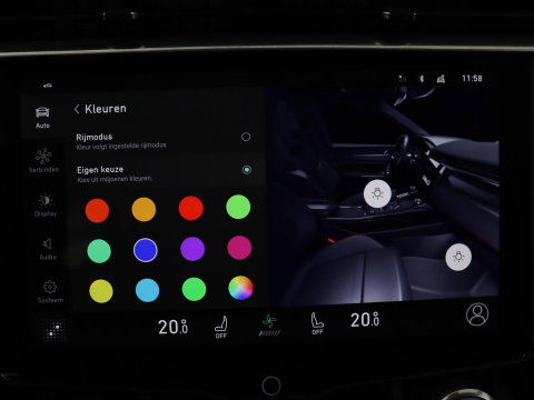 Lynk & Co 01 1.5 | SOH 88,3% | Panoramadak | Trekhaak | 360 Camera | Adaptive cruise | Climate control | Carplay | DAB+ | Bluetooth | Stoelverwarming | Sfeerverlichting | Park assist | Lane assist | Infinity audio | Rijstrookwissel waarschuwing