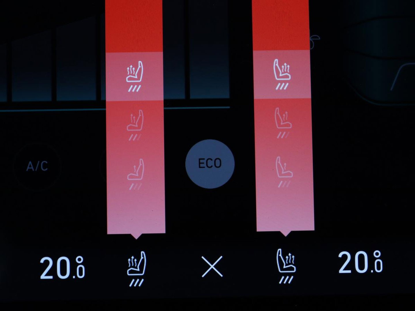 Lynk & Co 01 1.5 | SOH 88,3% | Panoramadak | Trekhaak | 360 Camera | Adaptive cruise | Climate control | Carplay | DAB+ | Bluetooth | Stoelverwarming | Sfeerverlichting | Park assist | Lane assist | Infinity audio | Rijstrookwissel waarschuwing