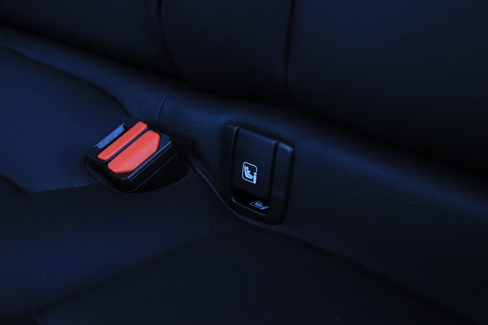 Volvo XC60 T6 Plug-in hybrid AWD Inscription | Long Range | Harman/Kardon | Panoramadak | Camera | Keyless | Memory | 19 Inch