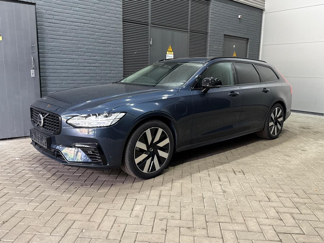 Volvo V90 T8 Plus Dark | Harman/Kardon | BLIS | Verwarmde Achterbank | 360-Camera | ACC