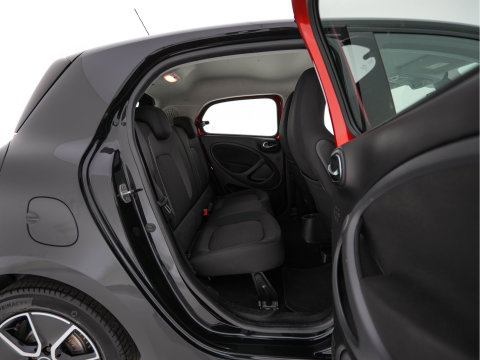 Smart Forfour EQ Passion 18 kWh {SoH-95%} Aut.*FACE-LIFT | LED-LIGHTS | HEATED-COMFORTSEATS | CRUISE | ECC | DAB | SMART-AUDIO | COOL/AUDIO-PACK | 15"ALU*