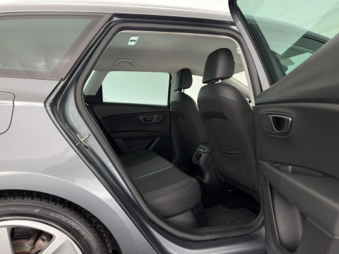 SEAT Leon ST 1.4 EcoTSI FR Connect (INCL.BTW) *LEATHER-FABRIC | FULL-LED | NAVI-FULLMAP | SPORT-SEATS | CAMERA | PRIVACY-GLASS | ECC | PDC | CRUISE | 17''ALU*