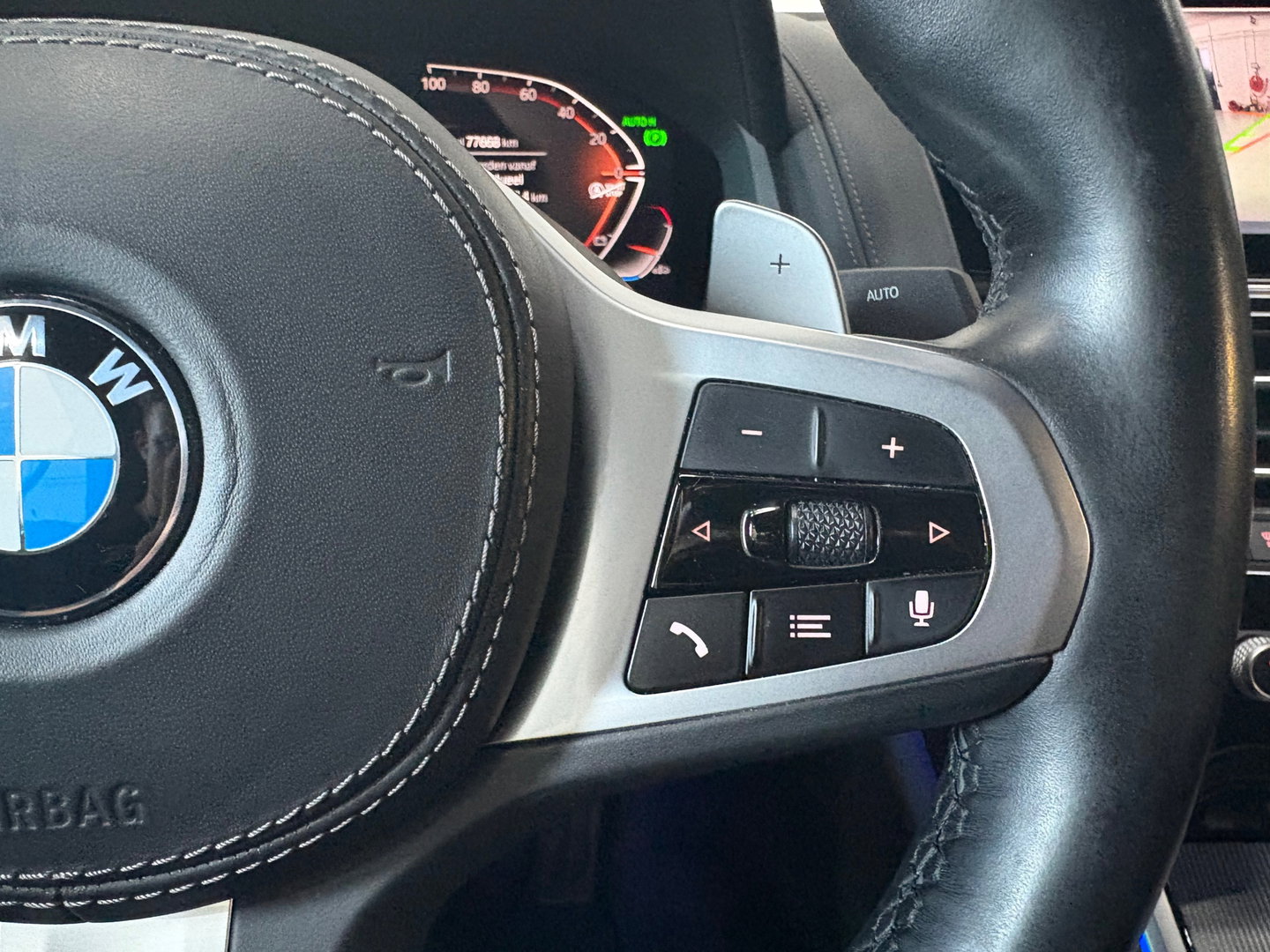 BMW 8 Serie 840i High Executive*Stoelverwarming*Memory*Camera*H&K*
