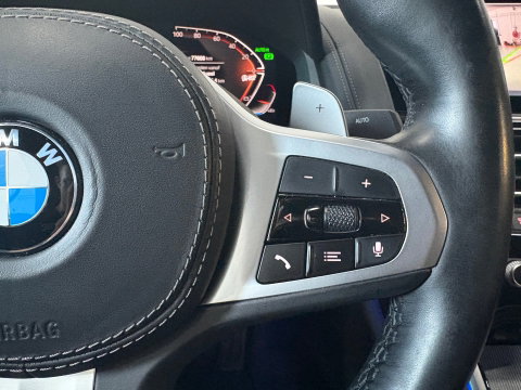 BMW 8 Serie 840i High Executive*Stoelverwarming*Memory*Camera*H&K*