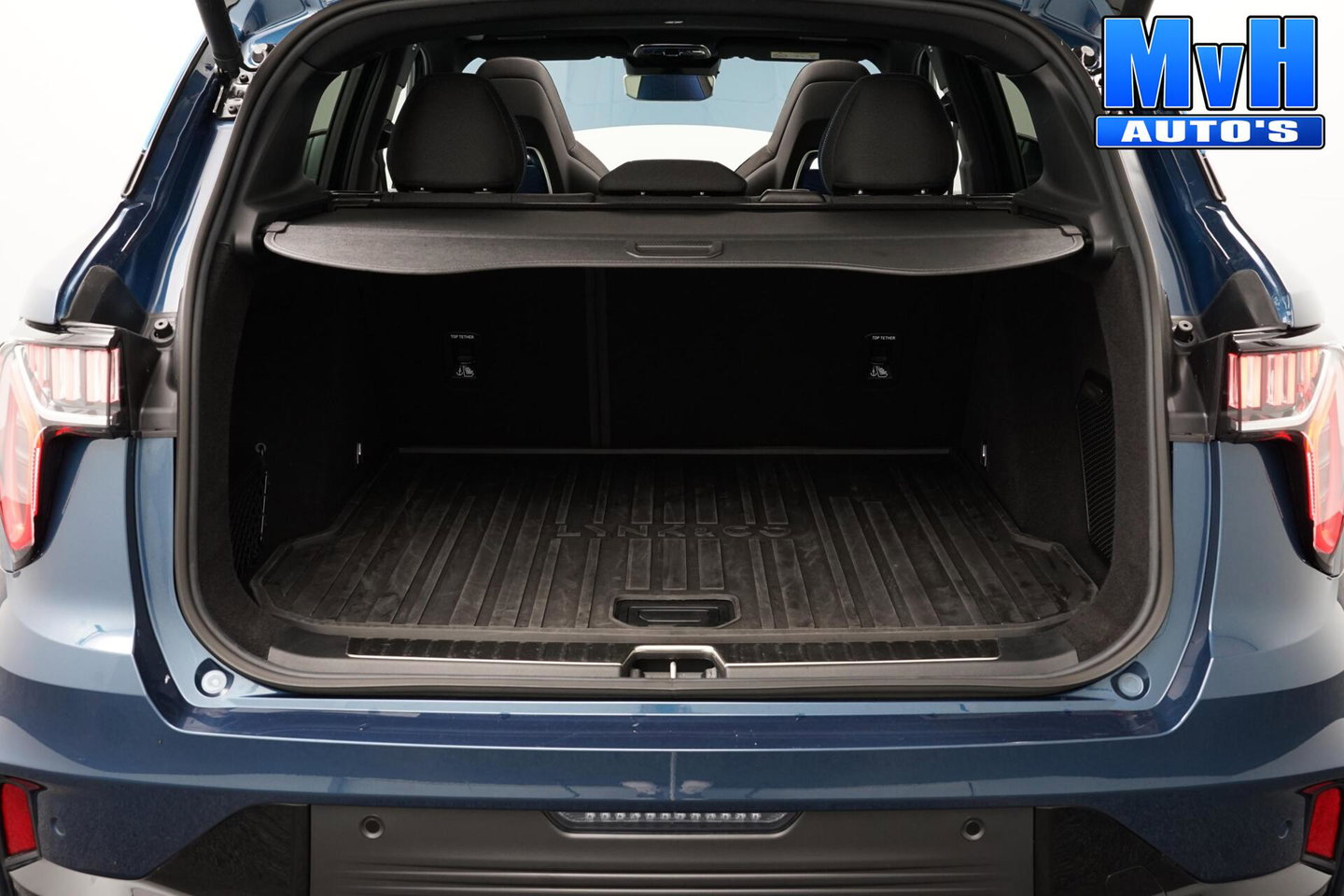 Lynk & Co 01 1.5 PHEV|TREKH|ZWARTE.HEMEL|360ºCAM|PANO|SOH94%