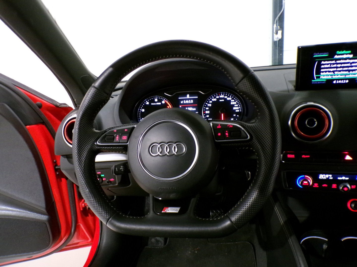 Audi A3 Sportback 1.4 TFSI S-Line "Origineel NL!" Stoelverwarming 2x S-line Xenon-LED 18"Velgen Parkeersensoren Sport-stoelen