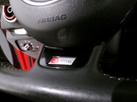 Audi A3 Sportback 1.4 TFSI S-Line "Origineel NL!" Stoelverwarming 2x S-line Xenon-LED 18"Velgen Parkeersensoren Sport-stoelen