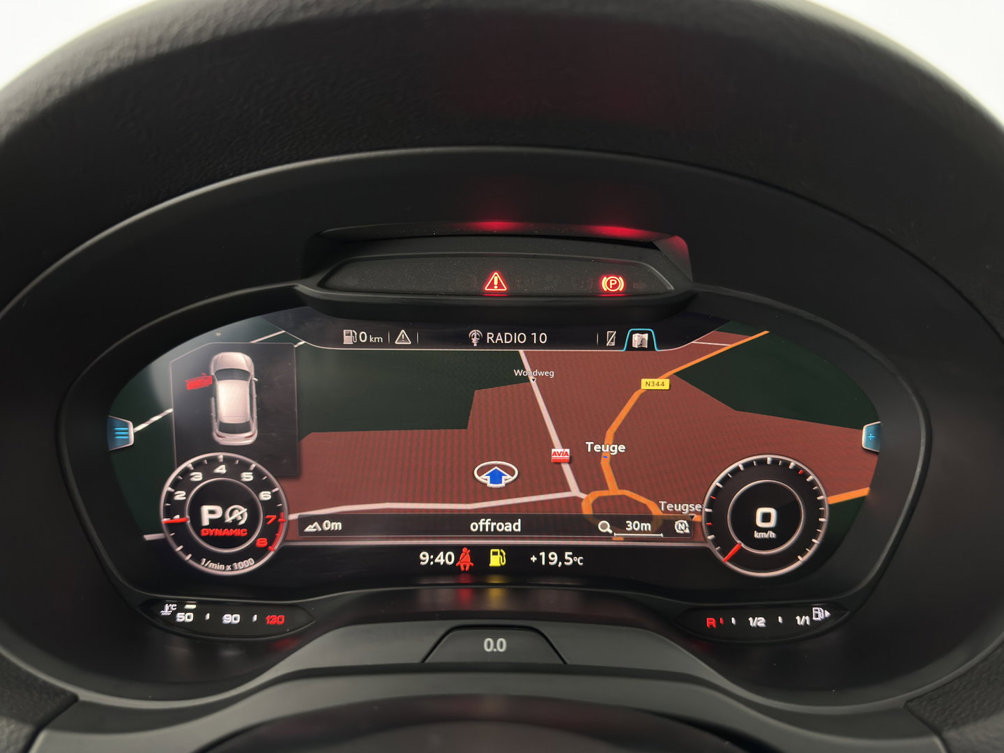 Audi A3 Sportback 35 TFSI S edition Aut. *PANO | LEATHER-FABRIC | DIGI-COCKPIT | NAVI-FULLMAP | HEATED-SPORTSEATS | PRIVACY-GLASS | ECC | PDC | CRUISE | 18''ALU*