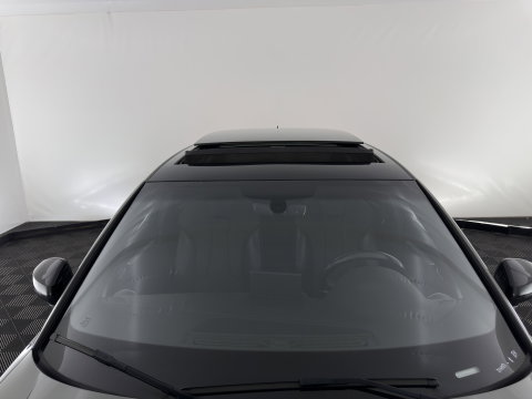 Audi A3 Sportback 35 TFSI S edition Aut. *PANO | LEATHER-FABRIC | DIGI-COCKPIT | NAVI-FULLMAP | HEATED-SPORTSEATS | PRIVACY-GLASS | ECC | PDC | CRUISE | 18''ALU*