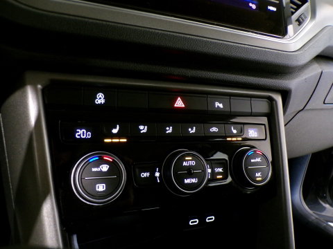 Volkswagen T-Roc 1.5 TSI Sport "1e eigenaar" Stoelverwarming Apple-Carplay Parkeersensoren Adaptive-cruise "1 jaar Bovag garantie"