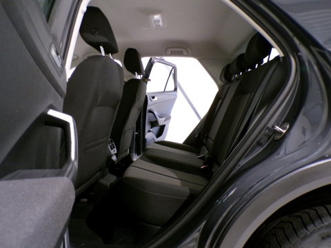 Volkswagen T-Roc 1.5 TSI Sport "1e eigenaar" Stoelverwarming Apple-Carplay Parkeersensoren Adaptive-cruise "1 jaar Bovag garantie"